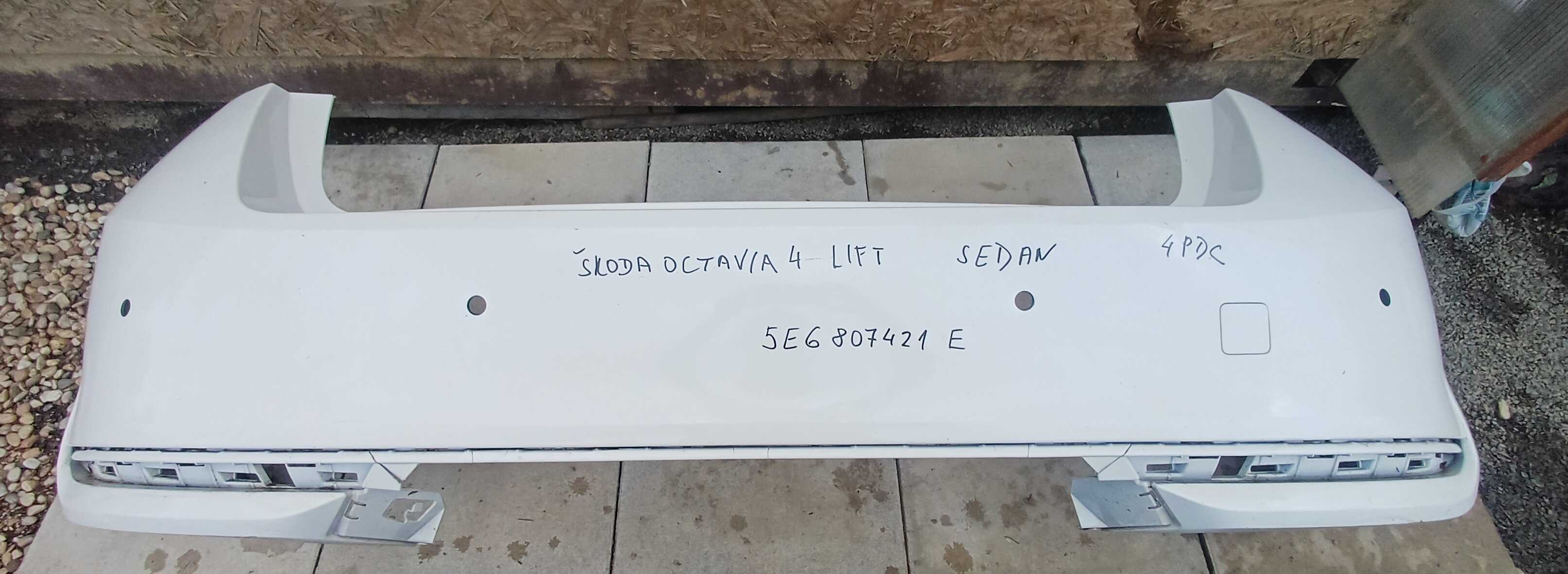 Zadní nárazník