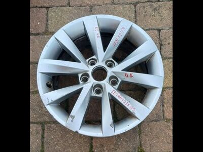 Alu disk 5E0601025BJ